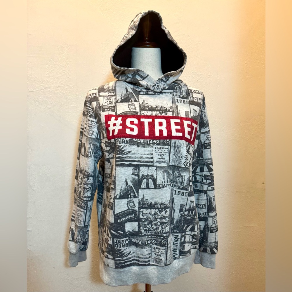 ZARA Boys’ #STREET Graphic Hoodie - Size 13/14 - Picture 4 of 8